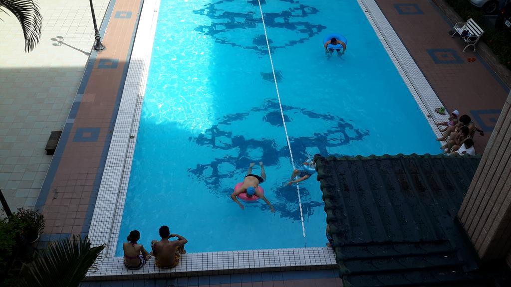 The Moment, The Ocean B & B Наньвань Экстерьер фото